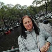 Diplomata in lingue offre ripetizioni in inglese e francese